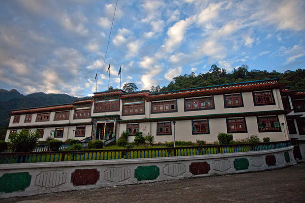 lingdum monastery