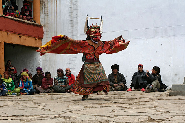 cham dance, ladakh