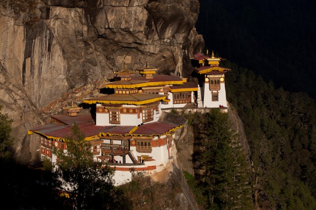 tigers nest monastery, paro, bhutan