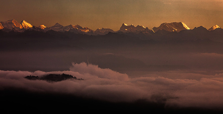 Sunrise from Dochua Pass, Bhutan